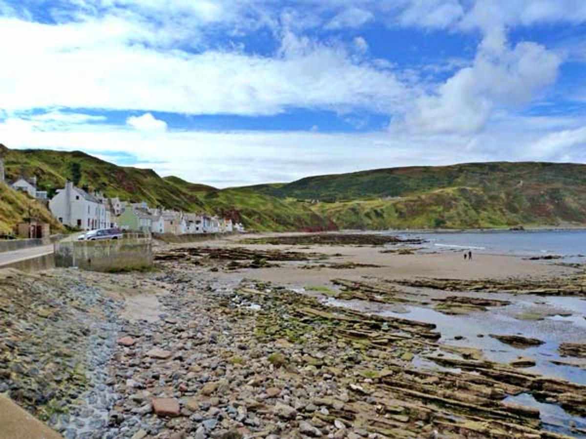 Finest Retreats - Ellie-Jo Cottage Gardenstown Kültér fotó
